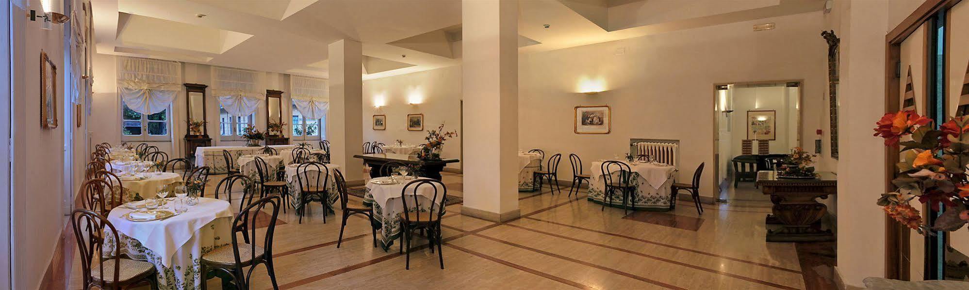 Hotel Victoria Maiorino Cava deʼ Tirreni Buitenkant foto